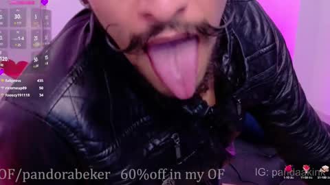 Snapshot of pandorabeker chatting on February 19, 2025, 5:16 am online show from February 19, 2025, 5:16 am