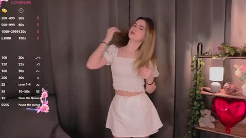 Mia online show from February 28, 2026, 9:32 am