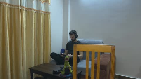 Snapshot of paulettegoddard chatting on December 7, 2024, 2:46 pm Isla Chase online show from December 7, 2024, 2:46 pm