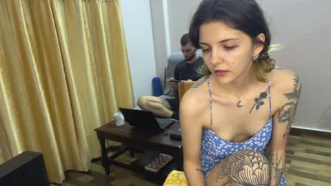 Snapshot of paulettegoddard chatting on January 29, 2025, 3:26 pm Isla Chase online show from January 29, 2025, 3:26 pm