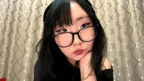 Snapshot of paulinaokutsu chatting on February 25, 2026, 2:16 pm Yuna online show from February 25, 2026, 2:16 pm