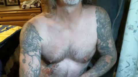 Snapshot of perkymalenipples chatting on December 2, 2024, 3:26 am perkymalenipples online show from December 2, 2024, 3:26 am