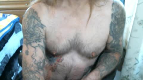 Snapshot of perkymalenipples chatting on January 14, 2025, 3:26 pm perkymalenipples online show from January 14, 2025, 3:26 pm