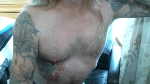 Snapshot of perkymalenipples chatting on March 7, 2025, 7:38 pm perkymalenipples online show from March 7, 2025, 7:38 pm