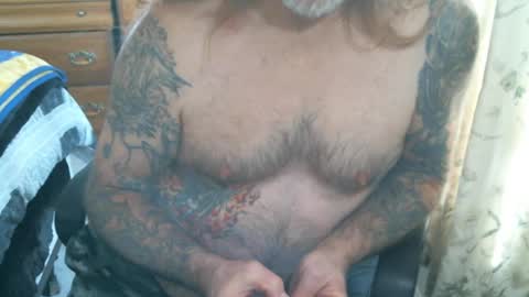 Snapshot of perkymalenipples chatting on March 10, 2025, 1:54 pm perkymalenipples online show from March 10, 2025, 1:54 pm