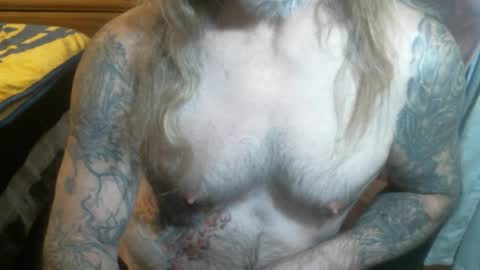 Snapshot of perkymalenipples chatting on January 6, 2026, 2:10 pm perkymalenipples online show from January 6, 2026, 2:10 pm