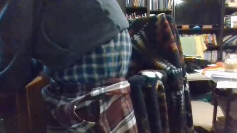 Snapshot of peter40770 chatting on February 19, 2026, 12:17 am peter40770 online show from February 19, 2026, 12:17 am