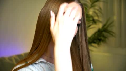 Snapshot of petitegonwiild chatting on February 26, 2026, 10:31 pm Petitegonwiild online show from February 26, 2026, 10:31 pm