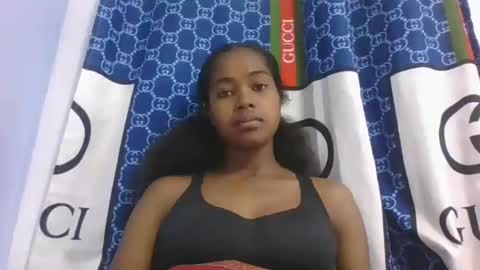 phania185885 online show from February 28, 2026, 7:53 am