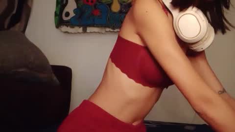 Snapshot of philippinas_white_man chatting on September 14, 2025, 5:56 pm Online at weekends Friday to Sunday online show from September 14, 2025, 5:56 pm