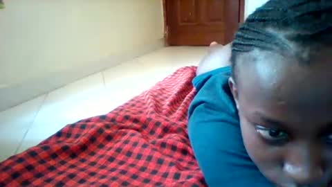 Snapshot of pink_cushy chatting on February 17, 2026, 9:28 am pink_cushy online show from February 17, 2026, 9:28 am