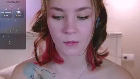 Snapshot of pink_seagull chatting on March 11, 2025, 6:41 pm Eva online show from March 11, 2025, 6:41 pm