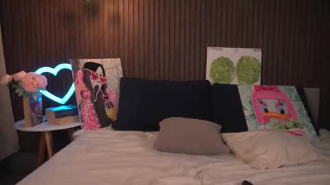 Tgirl Sophie online show from February 25, 2026, 2:37 pm