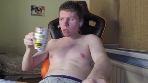 Pierre online show from December 15, 2024, 8:25 pm