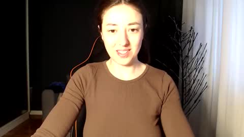 Snapshot of piscesgirl06 chatting on February 2, 2026, 5:39 am piscesgirl06 online show from February 2, 2026, 5:39 am