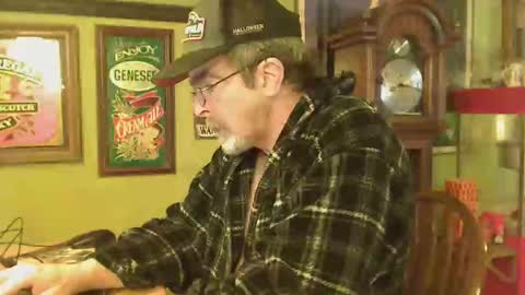 Snapshot of pitman1 chatting on March 3, 2026, 1:17 pm PitMan1 online show from March 3, 2026, 1:17 pm