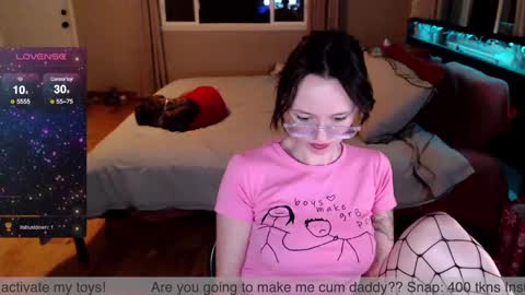 Plantbabeee online show from December 28, 2024, 5:02 am