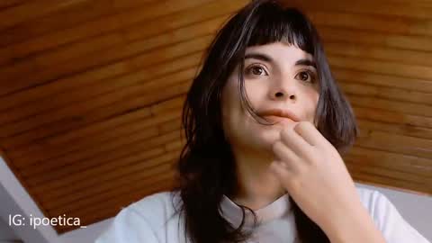 Snapshot of poeeticaa_ chatting on December 17, 2024, 2:11 pm IG ipoetica online show from December 17, 2024, 2:11 pm