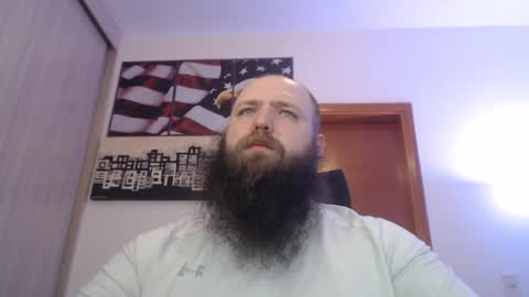 Bear online show from September 10, 2025, 2:55 am