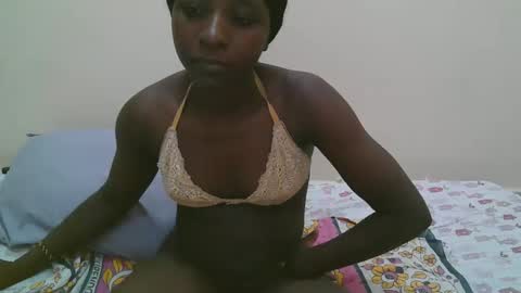 pretty online show from February 6, 2026, 12:37 am