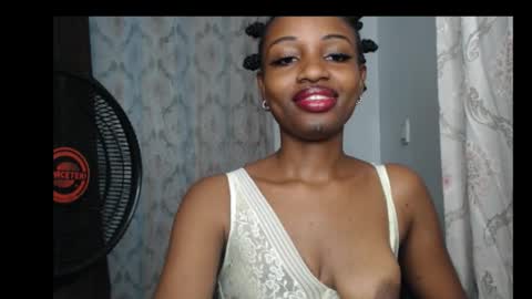 Snapshot of pretty_ebonygirl2 chatting on February 24, 2026, 12:08 am Pretty ebonygirl2 online show from February 24, 2026, 12:08 am