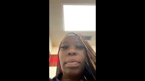 prettypinkpussy615 online show from February 21, 2026, 10:55 pm