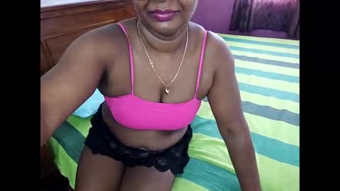 Snapshot of prettypriya8577 chatting on February 9, 2026, 4:05 am Prettypriya online show from February 9, 2026, 4:05 am