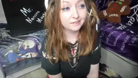 Snapshot of princessbluu chatting on November 23, 2025, 9:14 pm Bluu online show from November 23, 2025, 9:14 pm