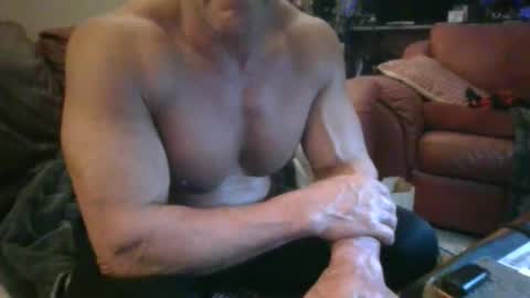 Snapshot of probody chatting on February 2, 2026, 3:05 am MUSCLEGOD online show from February 2, 2026, 3:05 am