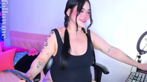 puca_and_garu online show from October 23, 2025, 4:01 am