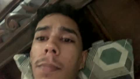 Snapshot of pulgarpaeznicoll2 chatting on December 5, 2025, 5:27 am pulgarpaeznicoll2 online show from December 5, 2025, 5:27 am