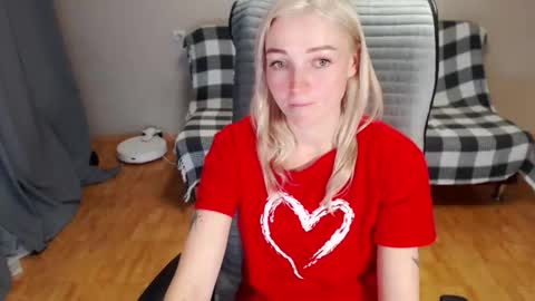 Polly online show from February 13, 2026, 2:35 pm