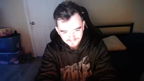 pumpkin_smash69 online show from November 18, 2025, 11:36 am