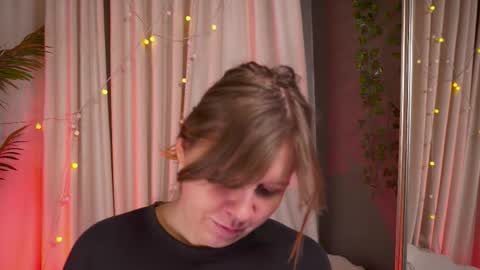 Snapshot of pure_dirt chatting on February 15, 2026, 5:48 am constant schedule Wednesday Friday Saturday Sunday The Rosemarie online show from February 15, 2026, 5:48 am