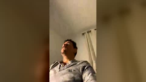 Puro Love online show from February 21, 2026, 3:40 am