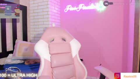 Pau online show from December 24, 2024, 7:00 pm