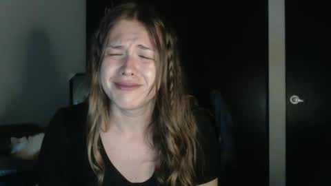 Snapshot of queennicky88 chatting on December 15, 2024, 6:07 am Nico online show from December 15, 2024, 6:07 am