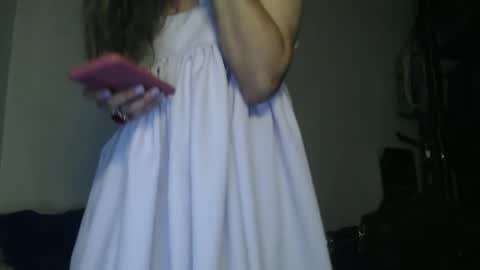 Snapshot of queennicky88 chatting on December 19, 2024, 10:24 am Nico online show from December 19, 2024, 10:24 am