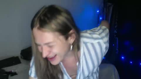 Snapshot of queennicky88 chatting on February 9, 2025, 3:11 am Nico online show from February 9, 2025, 3:11 am