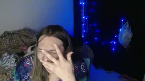 Snapshot of queennicky88 chatting on February 10, 2025, 3:24 am Nico online show from February 10, 2025, 3:24 am