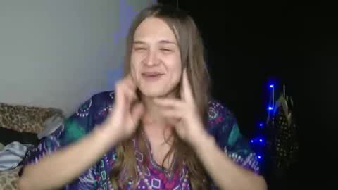 Snapshot of queennicky88 chatting on February 10, 2025, 6:31 am Nico online show from February 10, 2025, 6:31 am