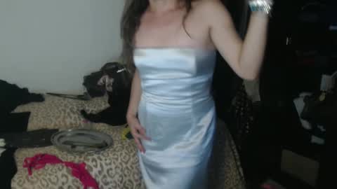 Snapshot of queennicky88 chatting on February 12, 2025, 7:02 am Nico online show from February 12, 2025, 7:02 am