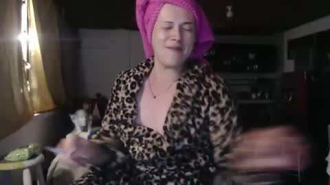 Snapshot of queennicky88 chatting on November 26, 2025, 2:23 am Nico online show from November 26, 2025, 2:23 am