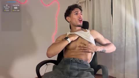 Snapshot of rafael_stone1 chatting on February 4, 2026, 1:44 am NEW IG online show from February 4, 2026, 1:44 am