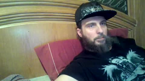 Snapshot of raidersman757 chatting on January 7, 2026, 2:03 am hitman online show from January 7, 2026, 2:03 am