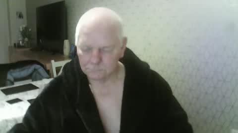 Snapshot of ray47 chatting on March 2, 2026, 11:44 pm ray47 online show from March 2, 2026, 11:44 pm