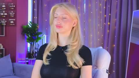 Snapshot of realcrystal chatting on February 7, 2026, 4:49 am Grace online show from February 7, 2026, 4:49 am