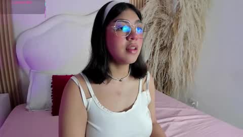 Snapshot of rebeca_taylor_ chatting on March 3, 2026, 3:23 am rebeca_taylor_ online show from March 3, 2026, 3:23 am