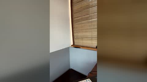 Snapshot of red_savage666 chatting on February 12, 2026, 12:22 pm Red savage online show from February 12, 2026, 12:22 pm