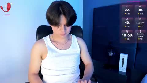 Snapshot of remiblythe chatting on February 18, 2025, 9:20 pm RemiBlythe online show from February 18, 2025, 9:20 pm